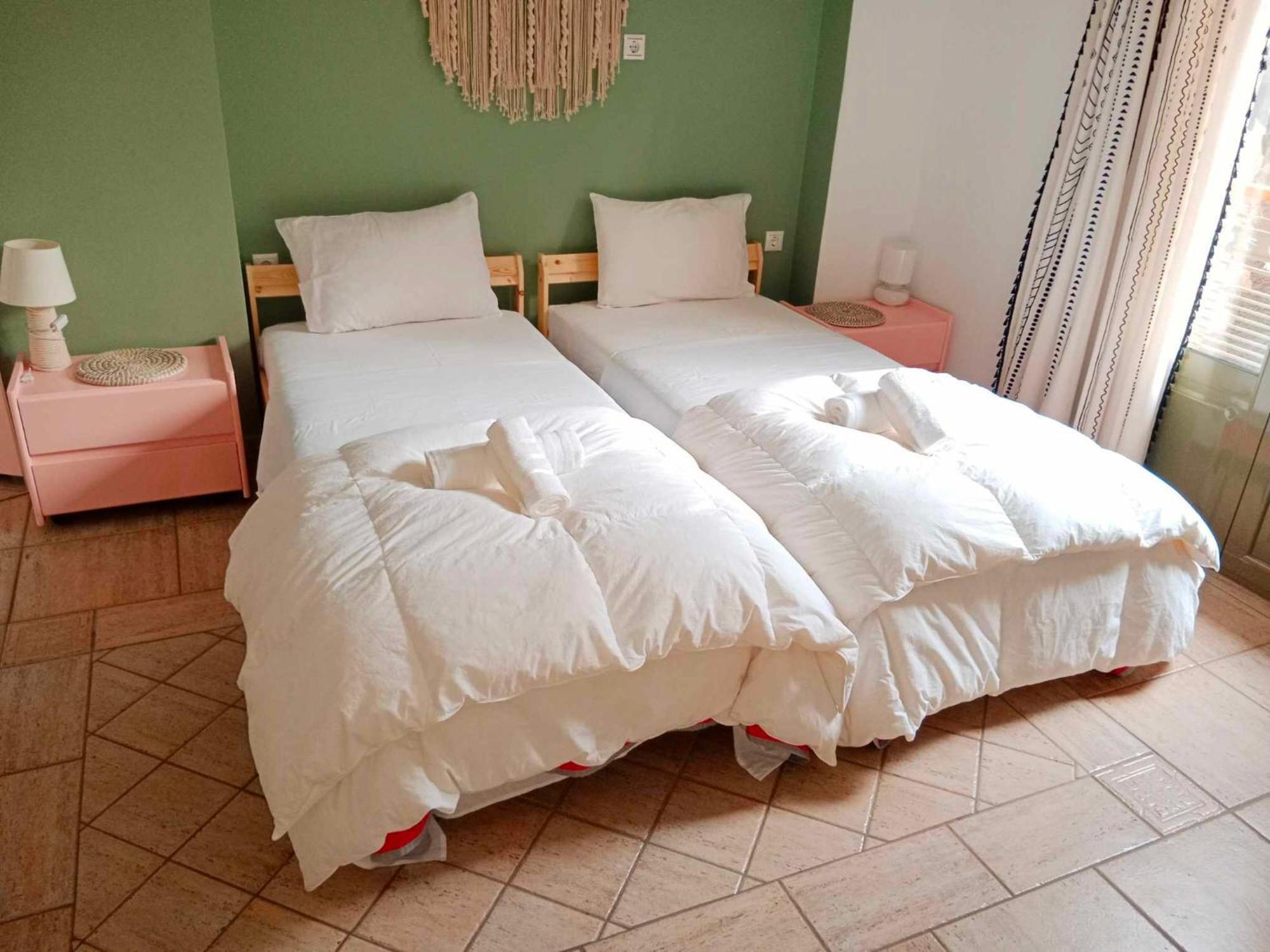 Lazarus 2Bd Apartment In The Center Patras Esterno foto